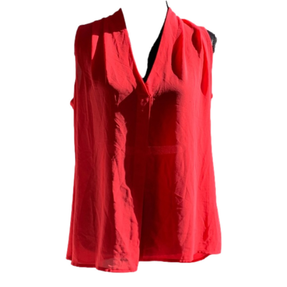 Rose & Olive Sheer Flowy Button Up Sleeveless Red Blouse Size Medium